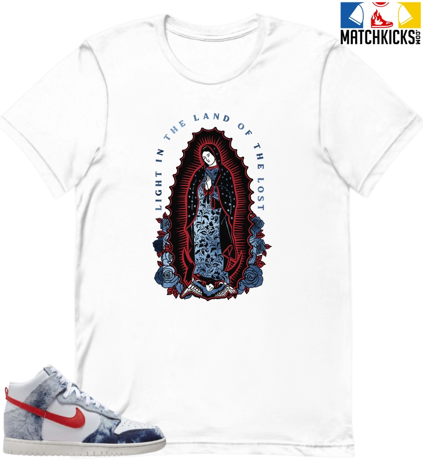 T-Shirt - Nike Dunk High Washed Denim Pack - Sneaker-Matching T-Shirt (Light In The Land Of The Lost) 3 T-Shirt - Nike Dunk High Washed Denim Pack - Sneaker-Matching T-Shirt (Light In The Land Of The Lost)