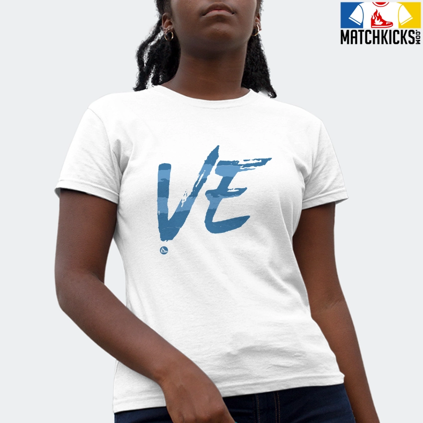 T-Shirt - Nike Dunk Low University Blue - Sneaker-Matching T-Shirt (Rainbow Love Right) 4 T-Shirt - Nike Dunk Low University Blue - Sneaker-Matching T-Shirt (Rainbow Love Right) - Image 2