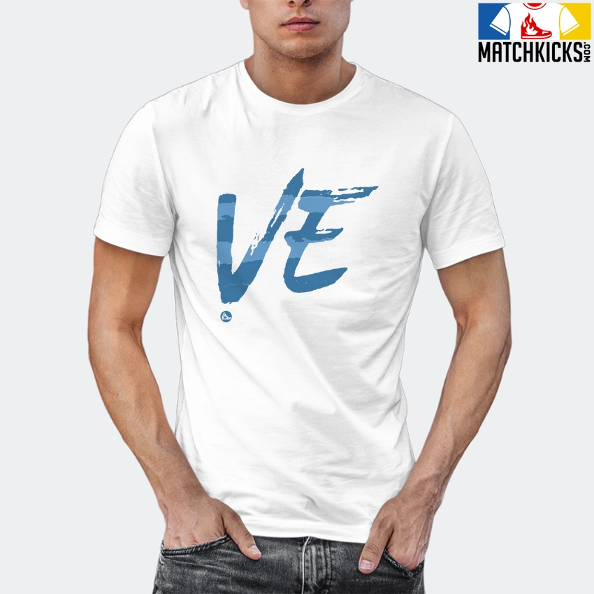 T-Shirt - Nike Dunk Low University Blue - Sneaker-Matching T-Shirt (Rainbow Love Right) 12 T-Shirt - Nike Dunk Low University Blue - Sneaker-Matching T-Shirt (Rainbow Love Right) - Image 10