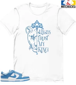 T-Shirt - Nike Dunk Low University Blue - Sneaker-Matching T-Shirt (FEMALE QUEEN)