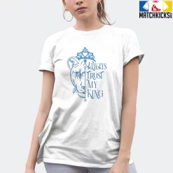 T-Shirt - Nike Dunk Low University Blue - Sneaker-Matching T-Shirt (FEMALE QUEEN) -Nike Dunk shop online mockupGenerator 11105