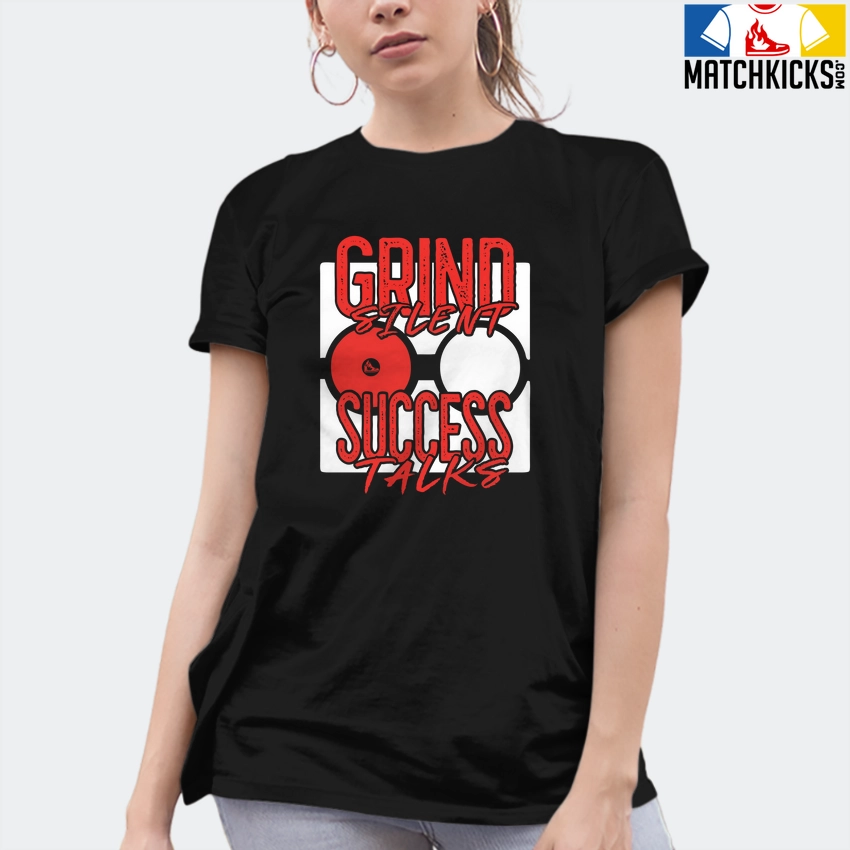 T-Shirt - Nike Dunk Low EMB NBA 75th Anniversary Chicago - Sneaker-Matching T-Shirt (Grind Silent Success Talks) 10 T-Shirt - Nike Dunk Low EMB NBA 75th Anniversary Chicago - Sneaker-Matching T-Shirt (Grind Silent Success Talks) - Image 8