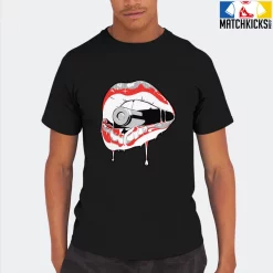 T-Shirt - Nike Dunk Low EMB NBA 75th Anniversary Chicago - Sneaker-Matching T-Shirt (Kiss Of Death) -Nike Dunk shop online mockupGenerator 3984