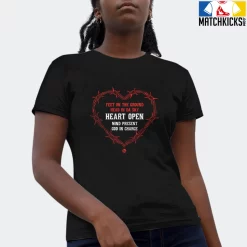 T-Shirt - Nike Dunk Low EMB NBA 75th Anniversary Chicago - Sneaker-Matching T-Shirt (Heart Open) -Nike Dunk shop online mockupGenerator 4458