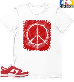 T-Shirt - Nike Dunk Low University Red (2020) - Sneaker-Matching T-Shirt (Tie Dye Peace Sign)