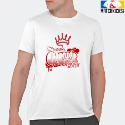 T-Shirt - Nike Dunk Low University Red (2020) - Sneaker-Matching T-Shirt (QUEEN GRAF) -Nike Dunk shop online mockupGenerator 6748