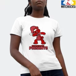 T-Shirt - Nike Dunk Low University Red (2020) - Sneaker-Matching T-Shirt (Only Here For The Presents) 13 T-Shirt - Nike Dunk Low University Red (2020) - Sneaker-Matching T-Shirt (Only Here For The Presents) -Nike Dunk shop online mockupGenerator 6904