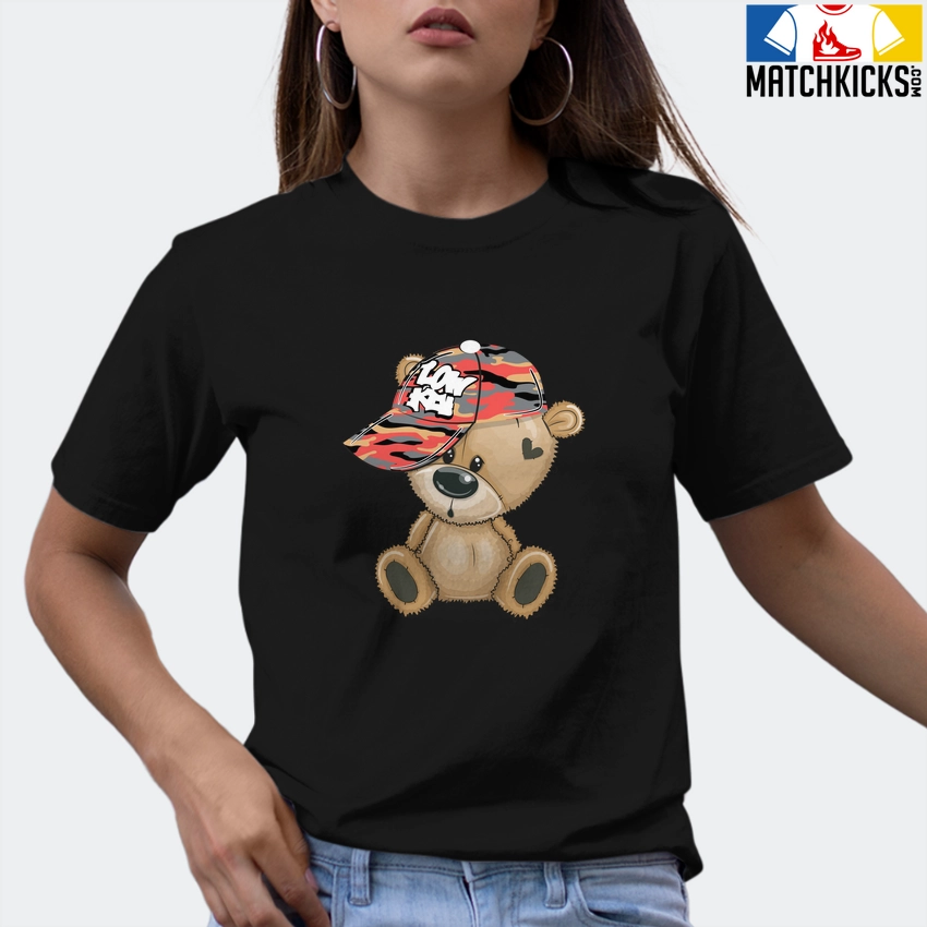 T-Shirt - Nike Dunk Low SE GS Sail Multi-Camo - Sneaker-Matching T-Shirt (LOW KEY BEAR) 9 T-Shirt - Nike Dunk Low SE GS Sail Multi-Camo - Sneaker-Matching T-Shirt (LOW KEY BEAR) - Image 7