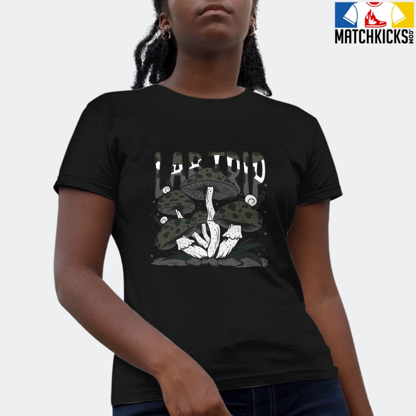 T-Shirt - Nike Dunk Low SE GS Sail Multi-Camo - Sneaker-Matching T-Shirt (Lab Trip) 4 T-Shirt - Nike Dunk Low SE GS Sail Multi-Camo - Sneaker-Matching T-Shirt (Lab Trip) - Image 2