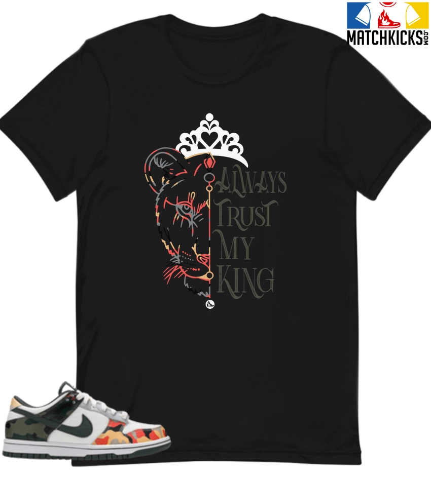 T-Shirt - Nike Dunk Low SE GS Sail Multi-Camo - Sneaker-Matching T-Shirt (FEMALE QUEEN) 3 T-Shirt - Nike Dunk Low SE GS Sail Multi-Camo - Sneaker-Matching T-Shirt (FEMALE QUEEN)