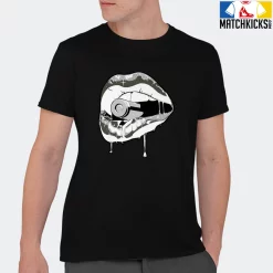 T-Shirt - Nike Dunk Low SE GS Sail Multi-Camo - Sneaker-Matching T-Shirt (Kiss Of Death) 20 T-Shirt - Nike Dunk Low SE GS Sail Multi-Camo - Sneaker-Matching T-Shirt (Kiss Of Death) -Nike Dunk shop online mockupGenerator 8442