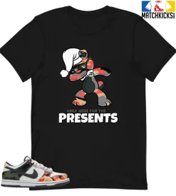 T-Shirt - Nike Dunk Low SE GS Sail Multi-Camo - Sneaker-Matching T-Shirt (Only Here For The Presents)